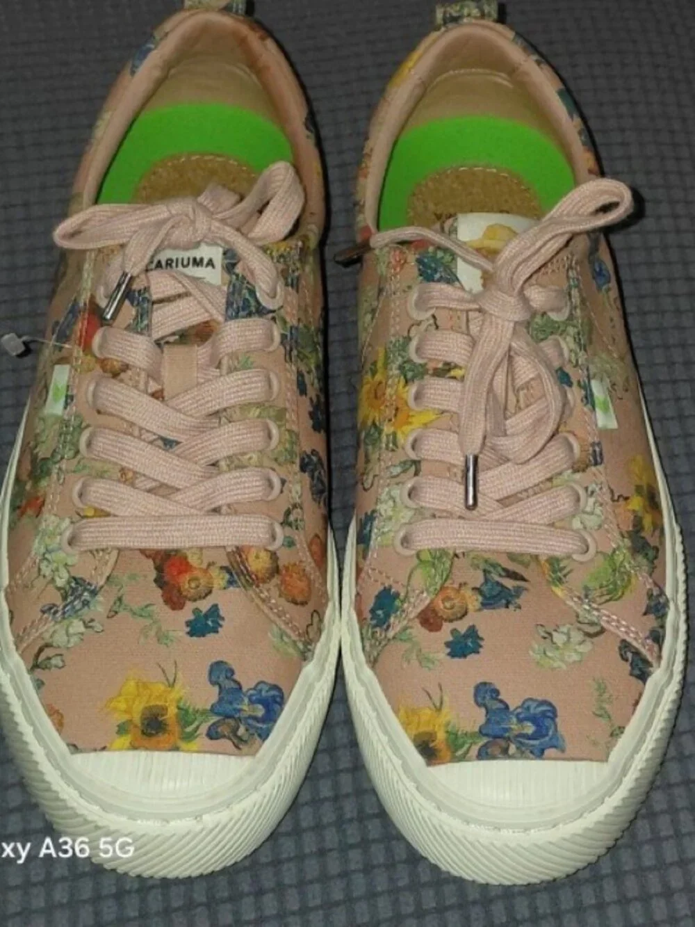Cariuma x Van Gogh Museum OCA Low Sneakers Jubilee 50 Flower Women 11M Men 9.5M